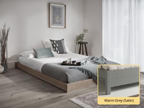 LOW ENKEL WARM GREY